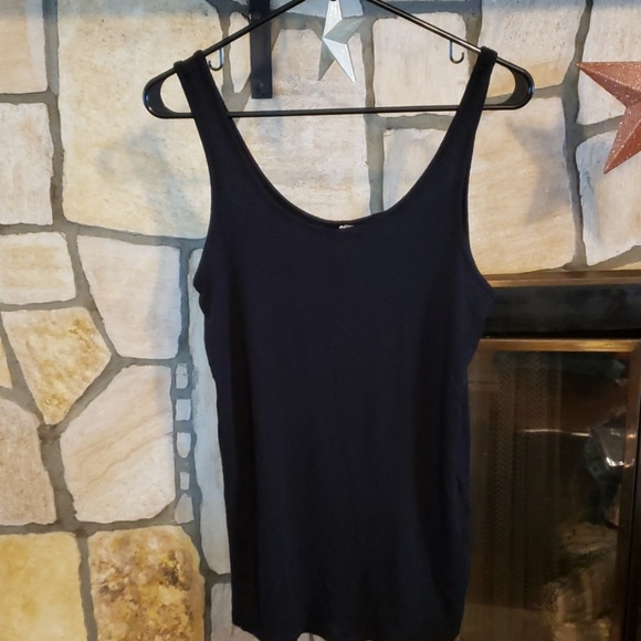 J.O & Co Tops - Solid Black Jo & Co Tank Sz L